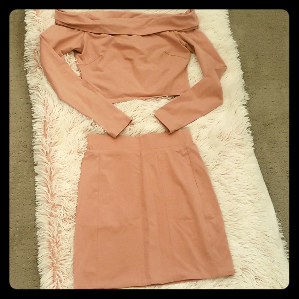 Two pieces small tiger mist dress 😍